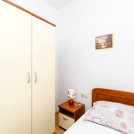 Apartman Ivan โตรกีร์ ภายนอก รูปภาพ