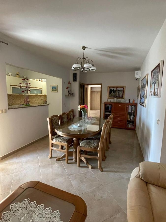 Apartman Ivan โตรกีร์ ภายนอก รูปภาพ